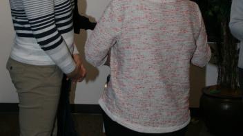 2 women talking